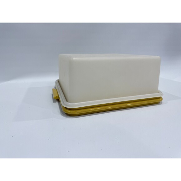Tupperware Cake Saver Carrier Taker Yellow 1241-5 SQUARE & Carolier 10x10x5 read - Picture 1 of 8